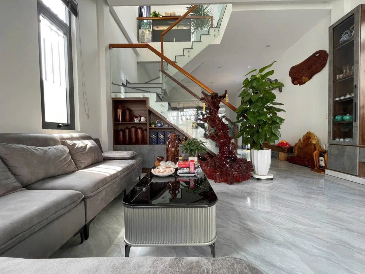 Bán nhà góc 2 mặt tiền hẻm 151 Y Wang, 75m², 3PN, 3 tỷ 750 - Ảnh thu nhỏ 5