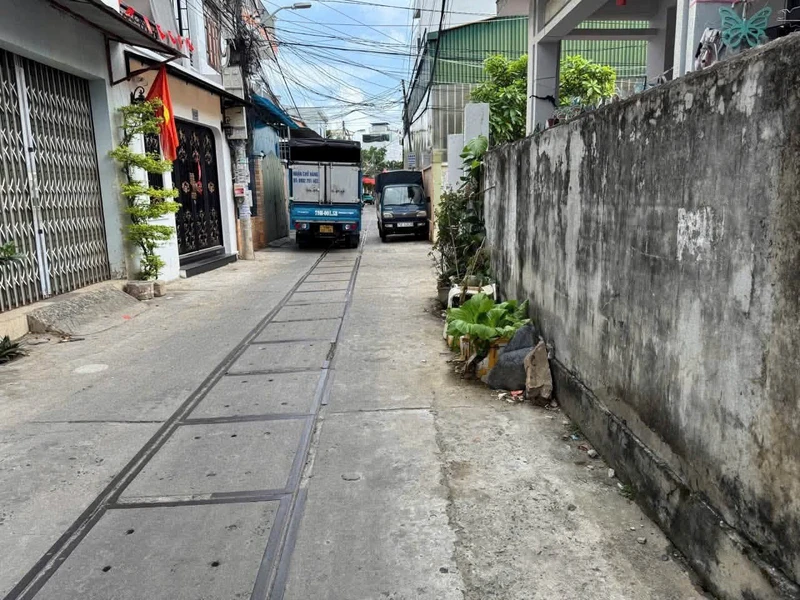 Bán nhà 2 tầng 97m² full nội thất, 7,3 tỷ, Nha Trang
