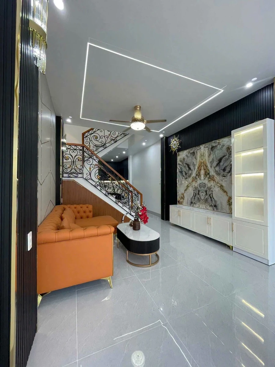 Bán nhà 1 trệt 1 lầu mặt tiền Nam Cao, Rạch Giá, 60m2, giá 2 tỷ 450 triệu - Ảnh thu nhỏ 3