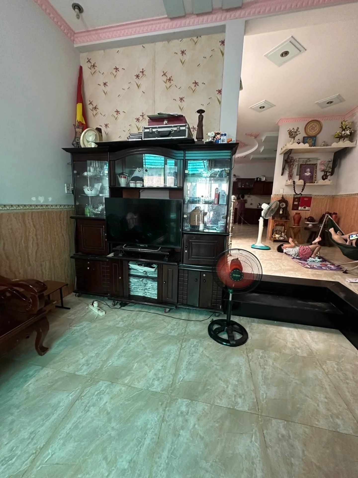 Bán nhà 2 tầng 72m² ngay chợ đêm Man Thiện Quận 9 - Ảnh 1