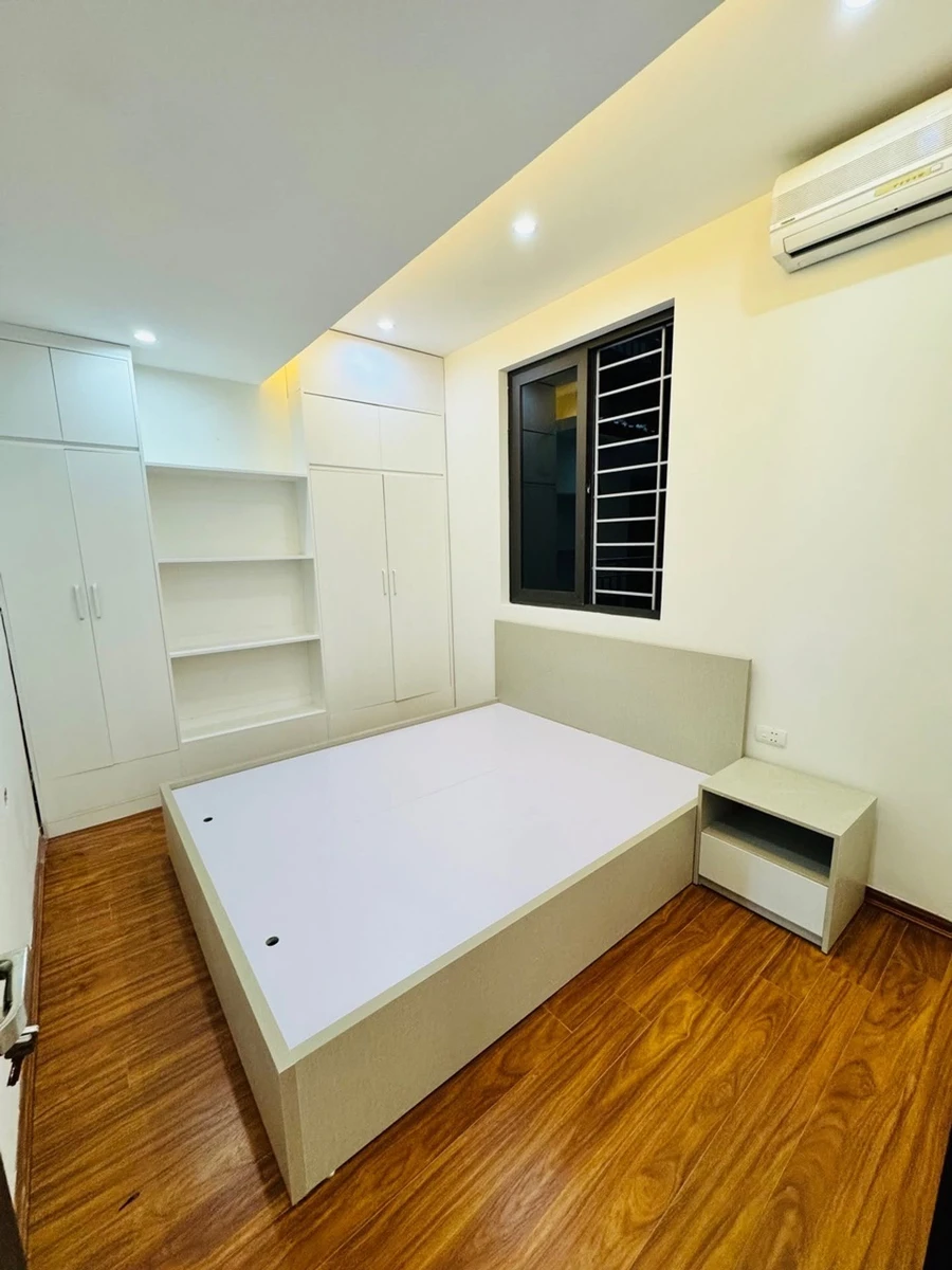 Bán căn hộ 60 m2 gần Hồ Đền Lừ, full nội thất, 4 tỷ - Ảnh thu nhỏ 4