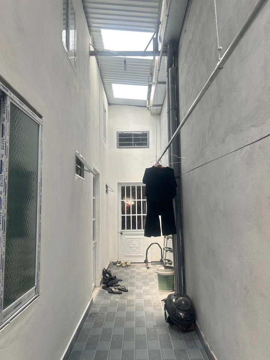 Nhà dòng tiền 14 triệu/tháng, 100m² Cách Mạng Tháng 8 - Ảnh thu nhỏ 2