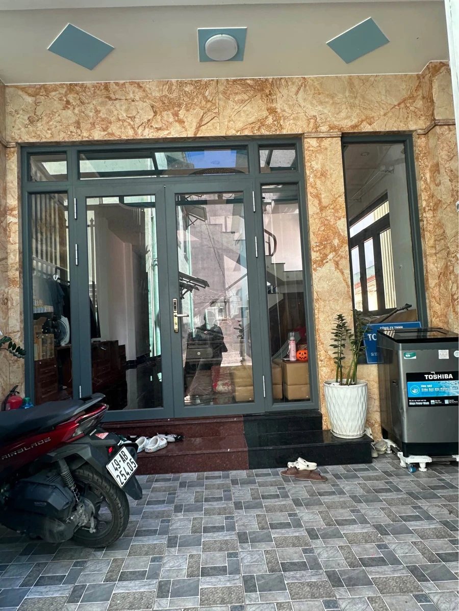 Bán nhà Ngô Quyền Đà Lạt 85m2, 5PN 4 tỷ 950 - Ảnh thu nhỏ 2
