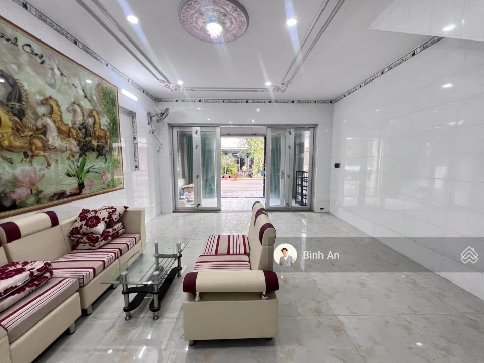 Bán căn Shophouse đã hoàn thiện mới 100% KĐT Oasis City, 4PN, 3WC, trục đường đẹp dự án - Ảnh thu nhỏ 3