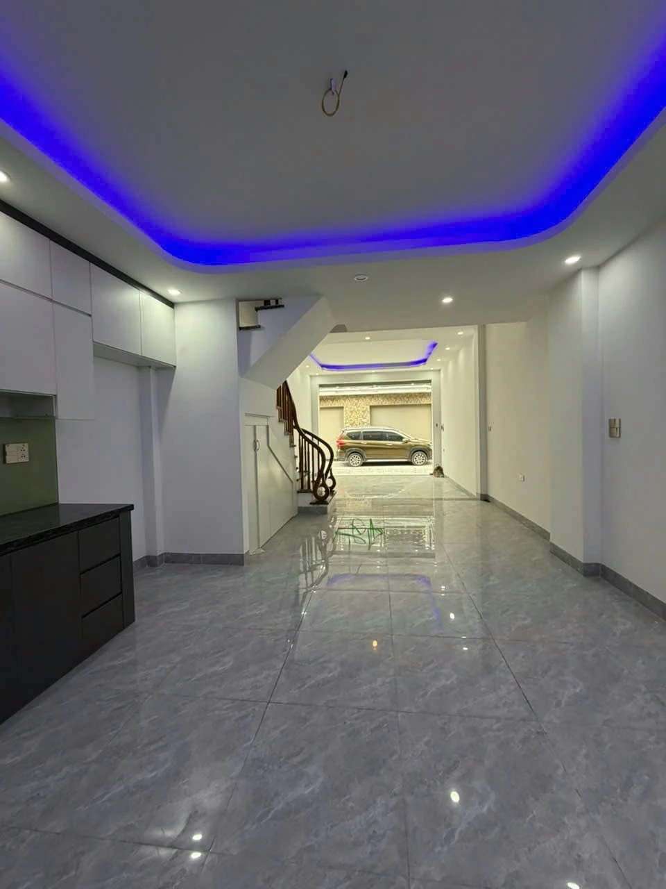 Bán nhà 70m2, 4 tầng, độc lập, 6.7 tỷ - Ảnh 1