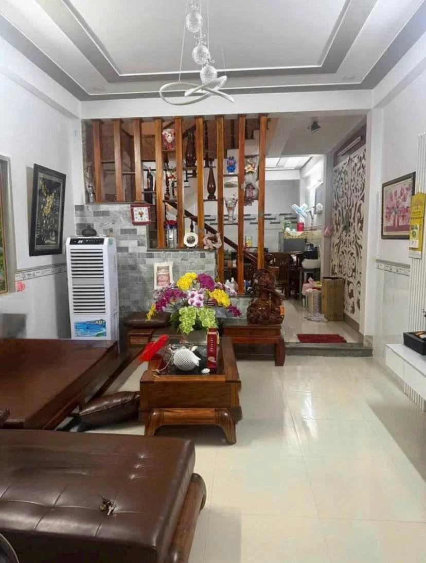 Nhà mặt tiền Lê Thanh Nghị 2 tầng 80m2 bán 4 tỷ - Ảnh 1