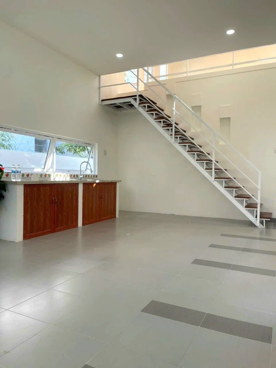 Bán nhà 3PN 155,6m2 đường Xóm Chiếu, Phường Tây Nha Trang, giá 4,95 tỷ - Ảnh thu nhỏ 5