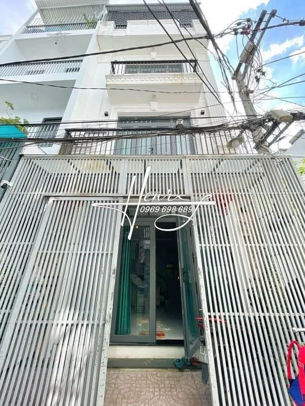 Nhà 4 tầng 66m² ngang 5m full nội thất Quận 7 - 7.2 tỷ