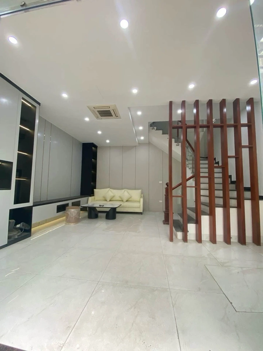 Bán nhà 4 tầng 40m2 phố Tựu Liệt Thanh Trì 8.2 tỷ - Ảnh 1