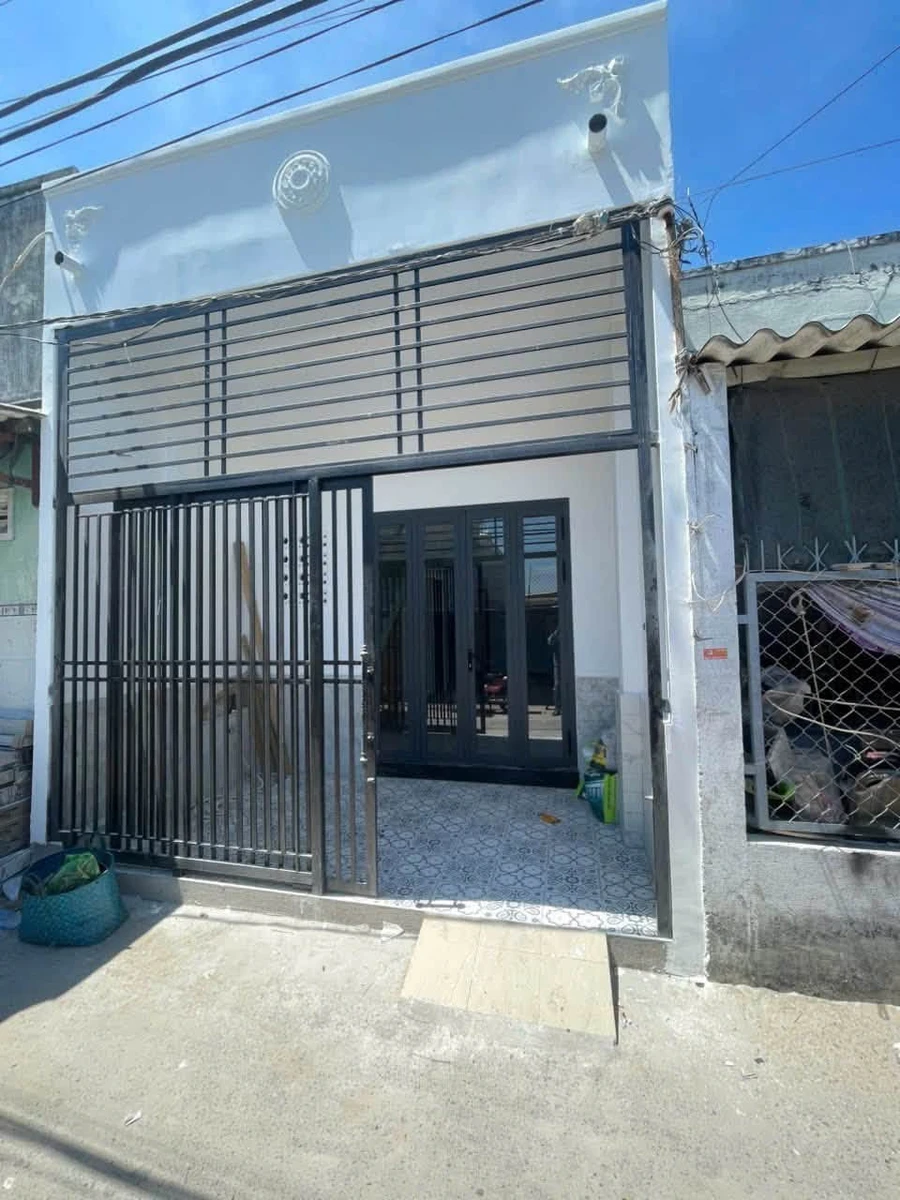 Nhà 1 tỷ 490 50m2 2PN 2WC Long Hải - Ảnh 1
