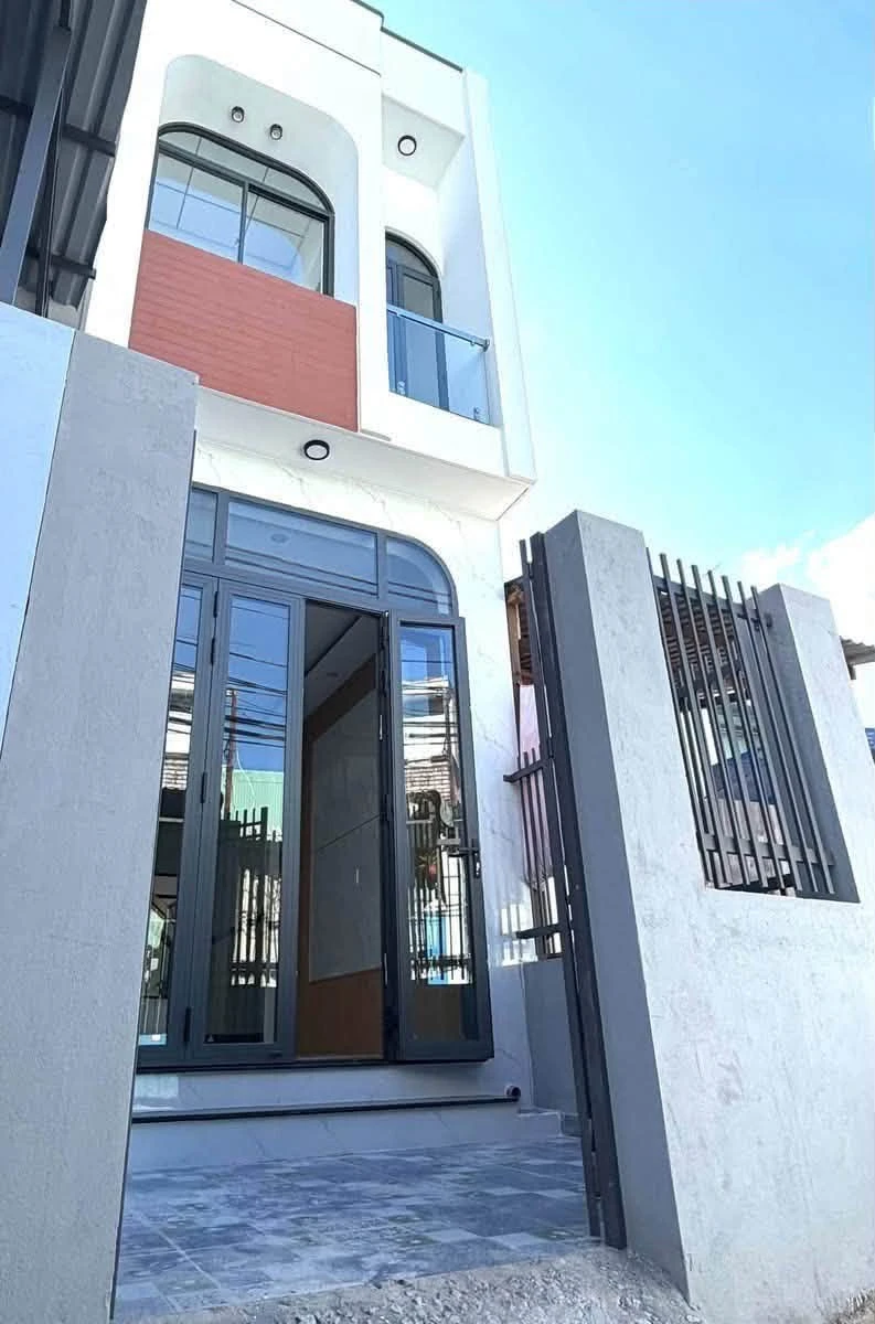 Nhà mới xây 3 phòng ngủ 48m² Quy Nhơn giá 2 tỷ 650 - Ảnh 1