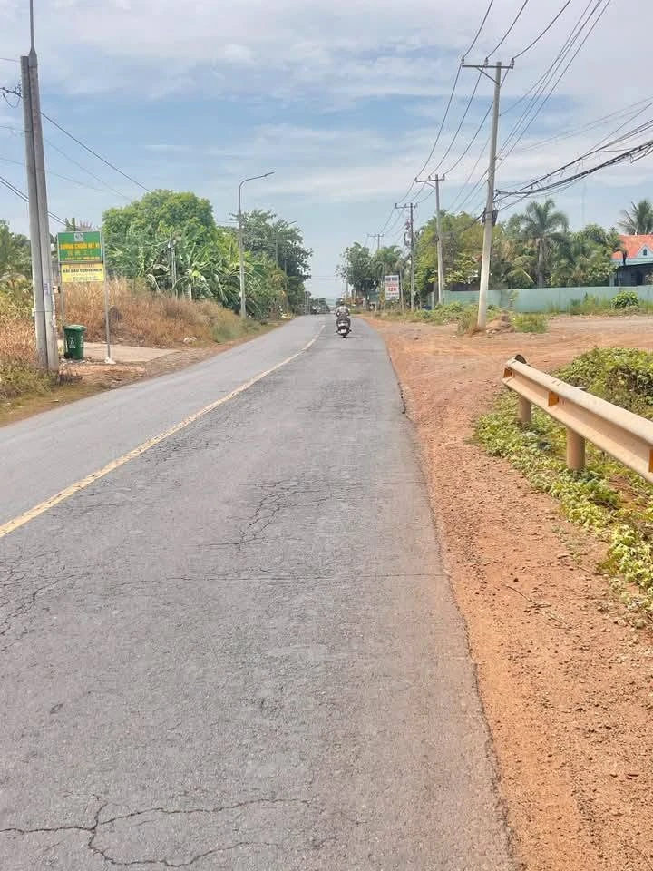 Bán đất mặt tiền 1000m2 Bàu Hàm Đồng Nai 4,7 tỷ - Ảnh thu nhỏ 5