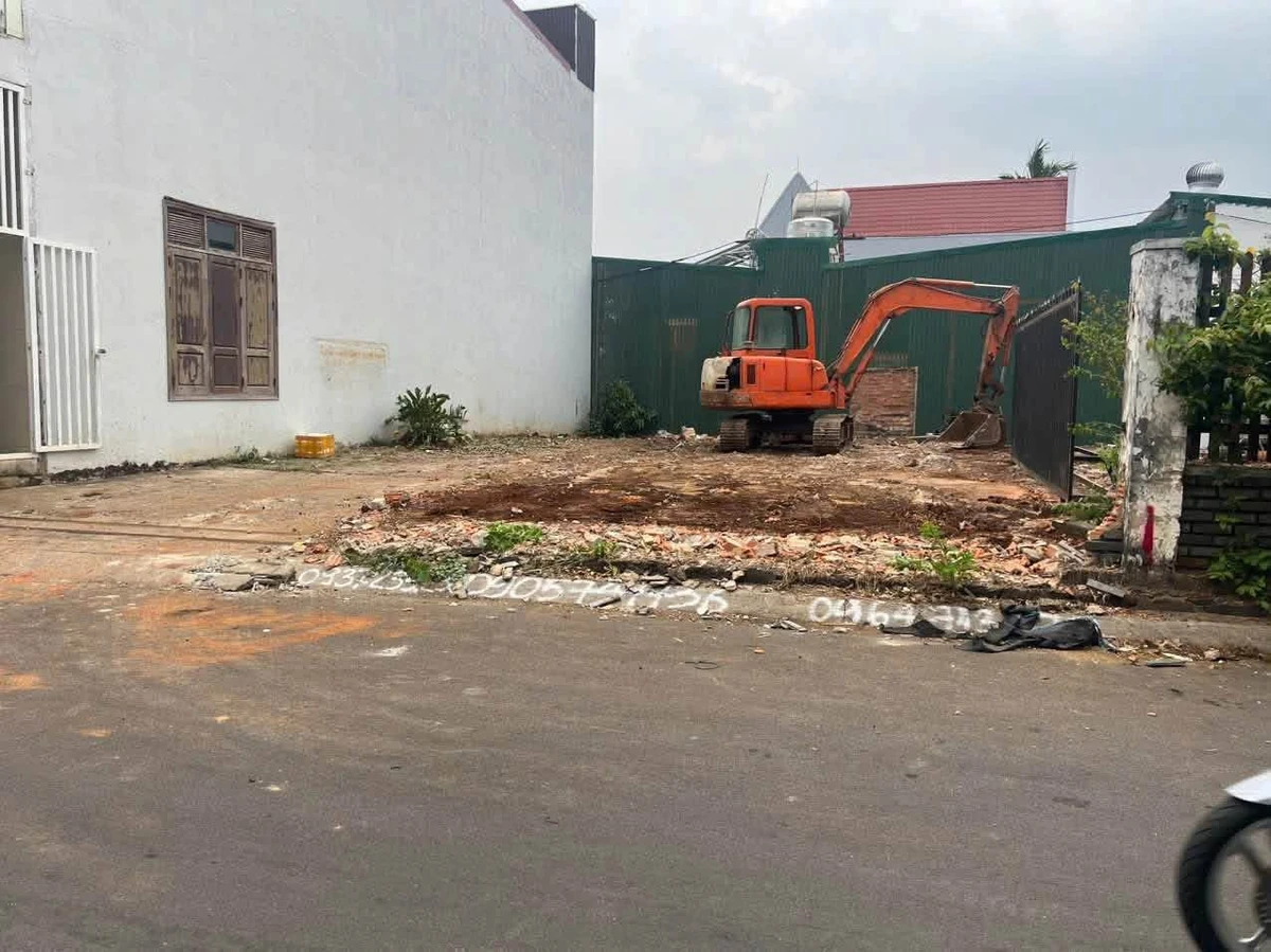 Bán gấp lô đất mặt đường Dương Khuê 5x17,5m, giá 3,55 tỷ, gần chợ Y Nuê - Ảnh 1