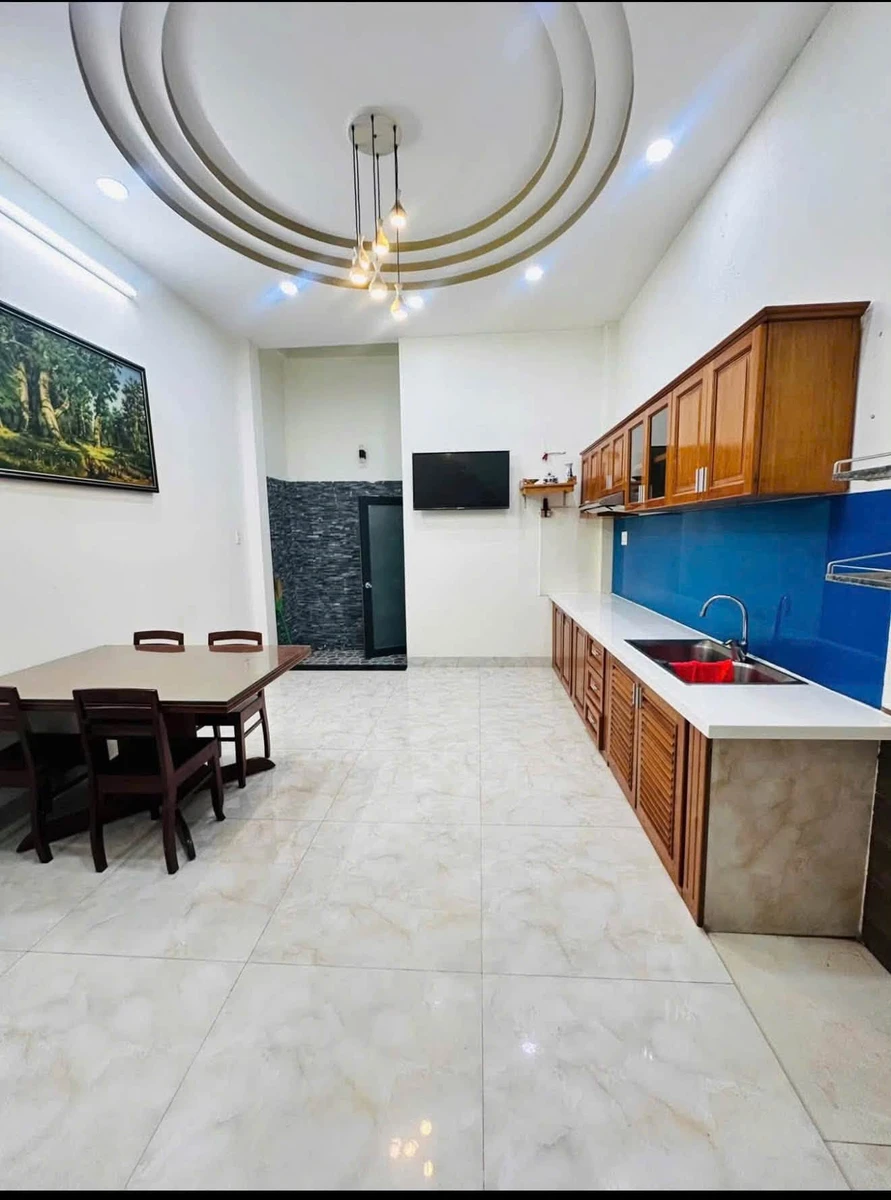 Bán nhà 3 tầng mặt tiền Lam Sơn, 53.6m², 3PN, Nha Trang - Ảnh thu nhỏ 5