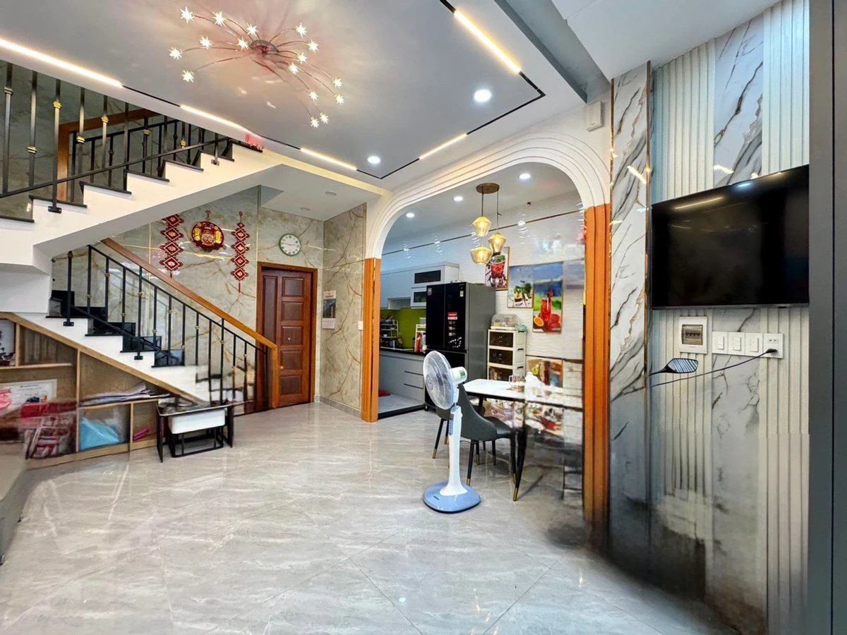 Bán nhà 2 tầng hẻm 3m Nguyễn Văn Lượng, P16, Gò Vấp, 57m2, 3PN, giá 5,5 tỷ - Ảnh thu nhỏ 2