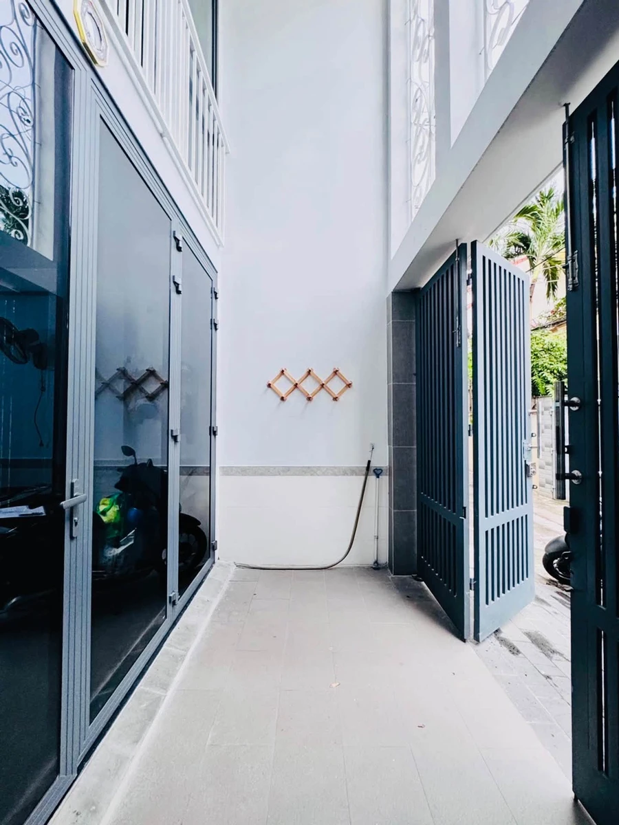 Bán nhà 4 tầng Lê Quang Định Bình Thạnh, 12,6 tỷ, 67m² - Ảnh thu nhỏ 2