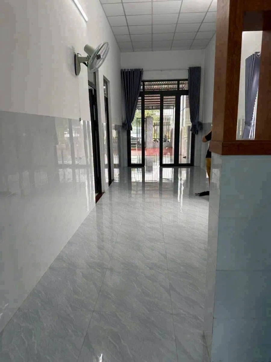 Bán nhà 600m² 2 phòng ngủ Quảng Thành hướng Nam - Ảnh thu nhỏ 3