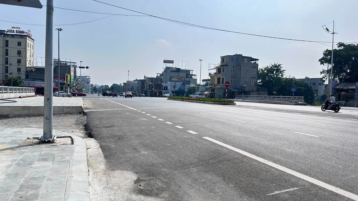 Bán lô đất mặt tiền Lê Lợi Kéo Dài 80m² kinh doanh - Ảnh 1