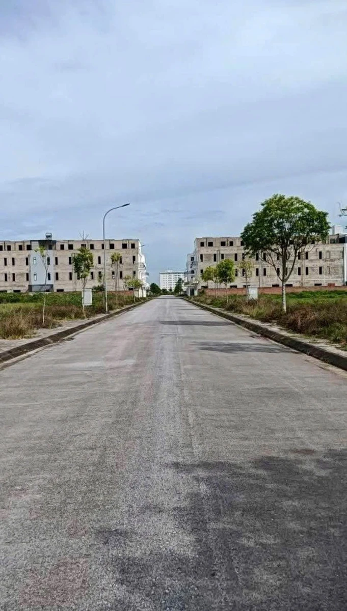 Bán đất Quảng Phú 100m² mặt tiền 5m giá 2 tỷ - Ảnh thu nhỏ 2