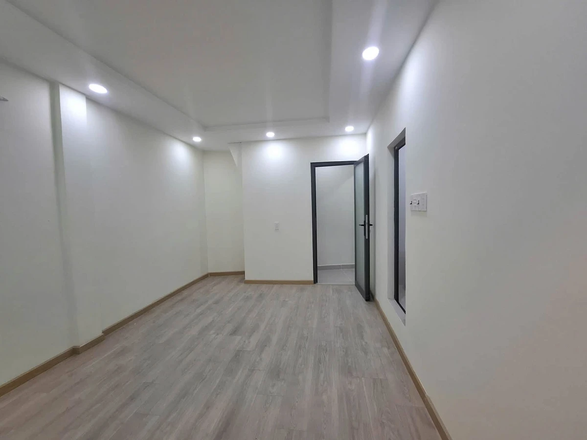 Bán nhà phố 3 tầng 26m² Trần Hưng Đạo Quận 1 giá 5,05 tỷ - Ảnh 1
