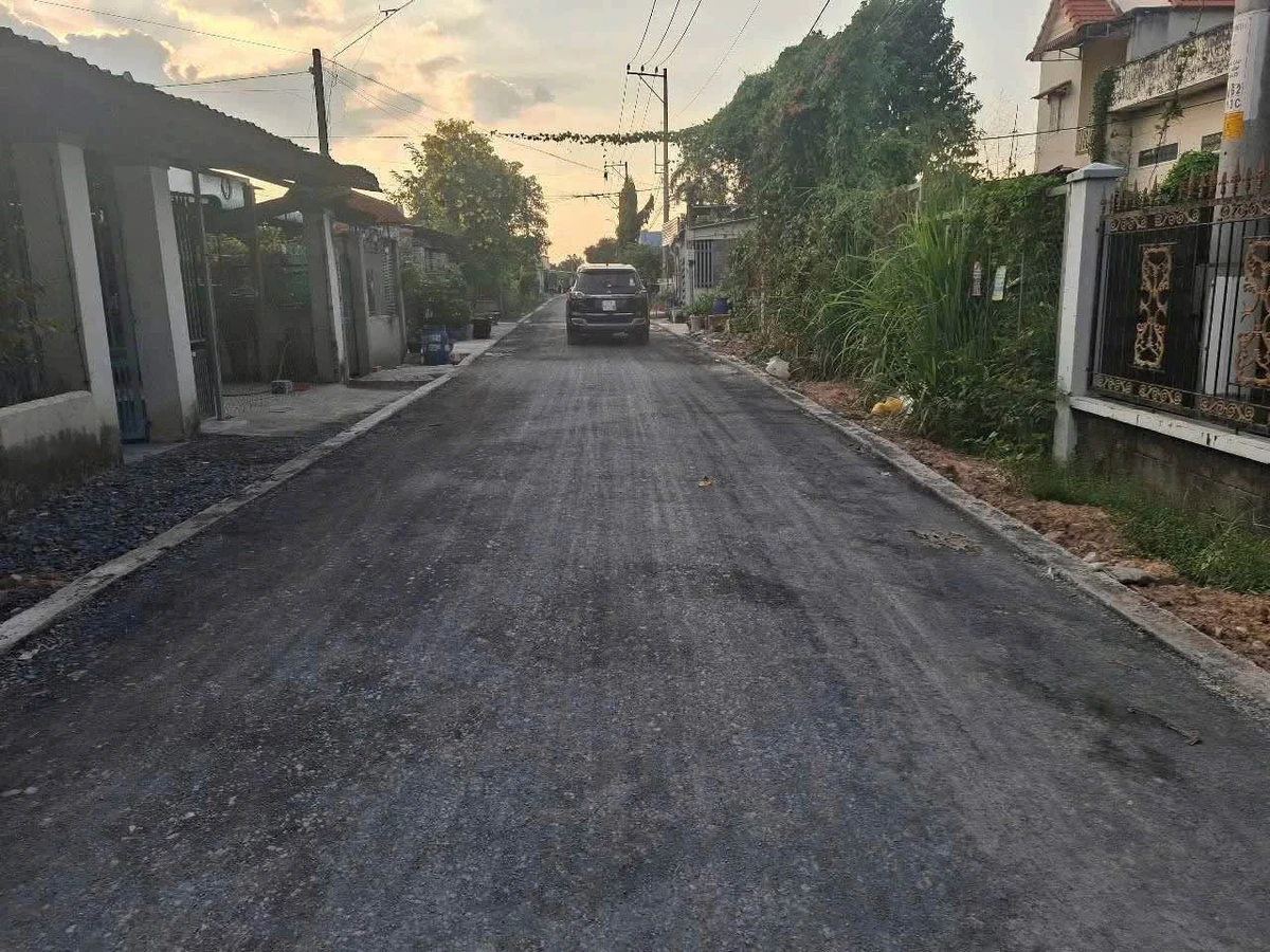 Bán đất thổ cư 300m2 (10x30m) mặt tiền đường nhựa tại Tân Phú Trung, Củ Chi - Ảnh 1