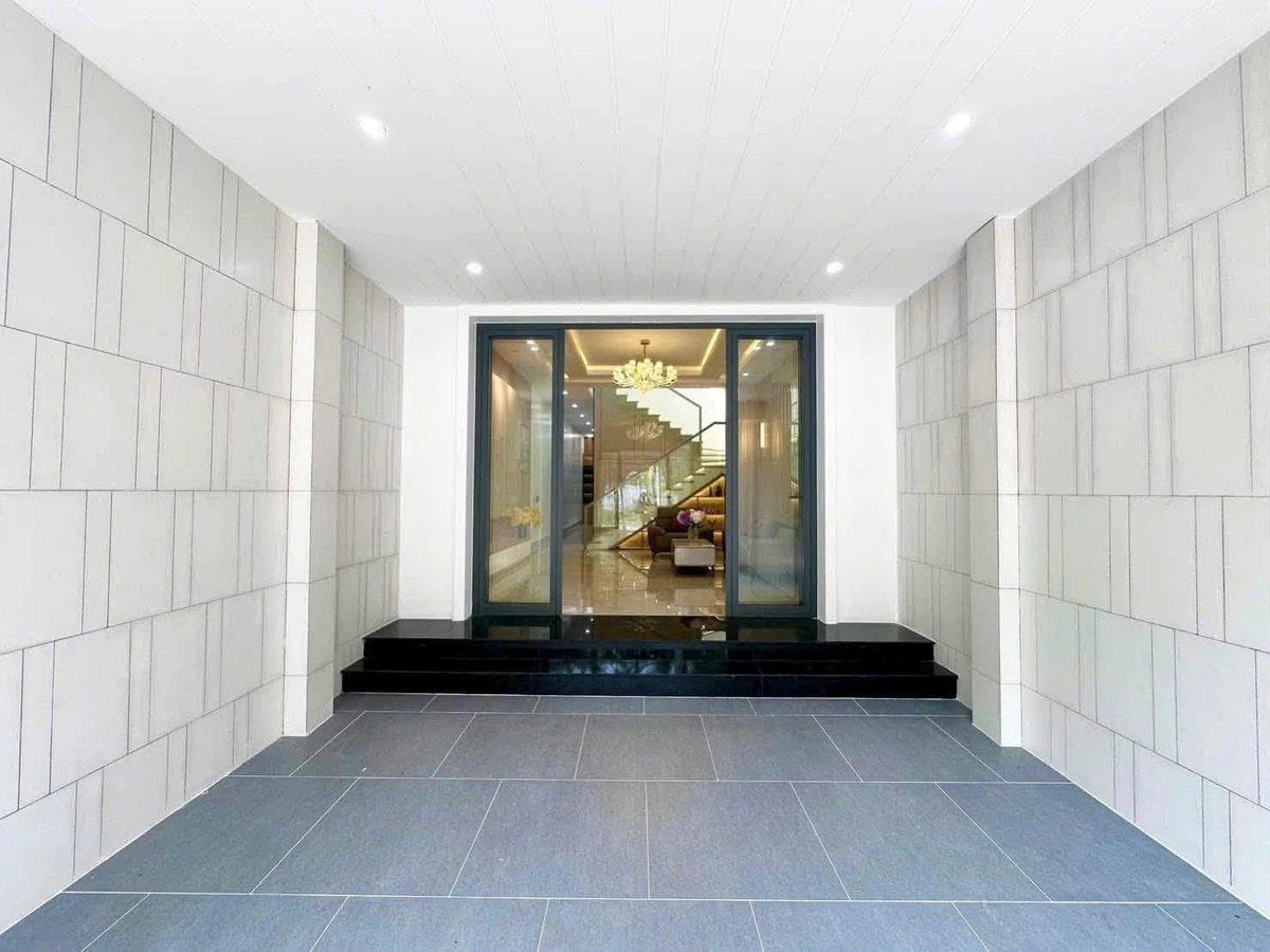 Bán nhà Rạch Giá 110m² 3PN, giá 3 tỷ 230 triệu - Ảnh thu nhỏ 2