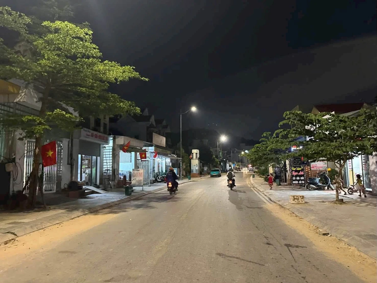Bán đất mặt tiền EC Bãi Cháy Quảng Ninh 51m² 3,7 tỷ - Ảnh thu nhỏ 2