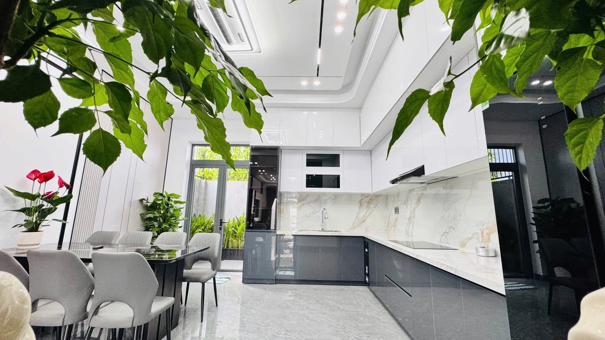 Bán nhà 3 tầng 100m² có thang máy Nha Trang 9,35 tỷ - Ảnh thu nhỏ 5