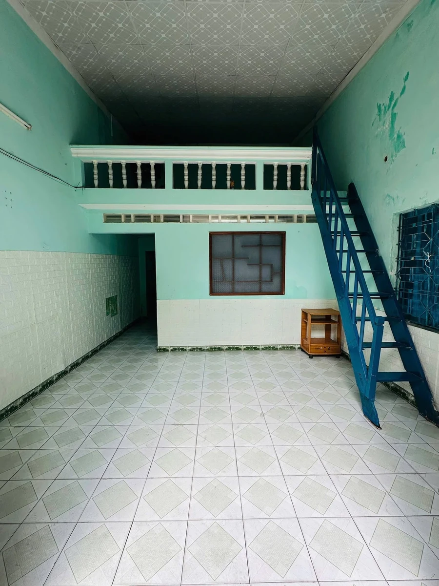 Bán nhà gác lỡ 44m² Lê Hồng Phong, Quy Nhơn 2,05 tỷ - Ảnh thu nhỏ 3