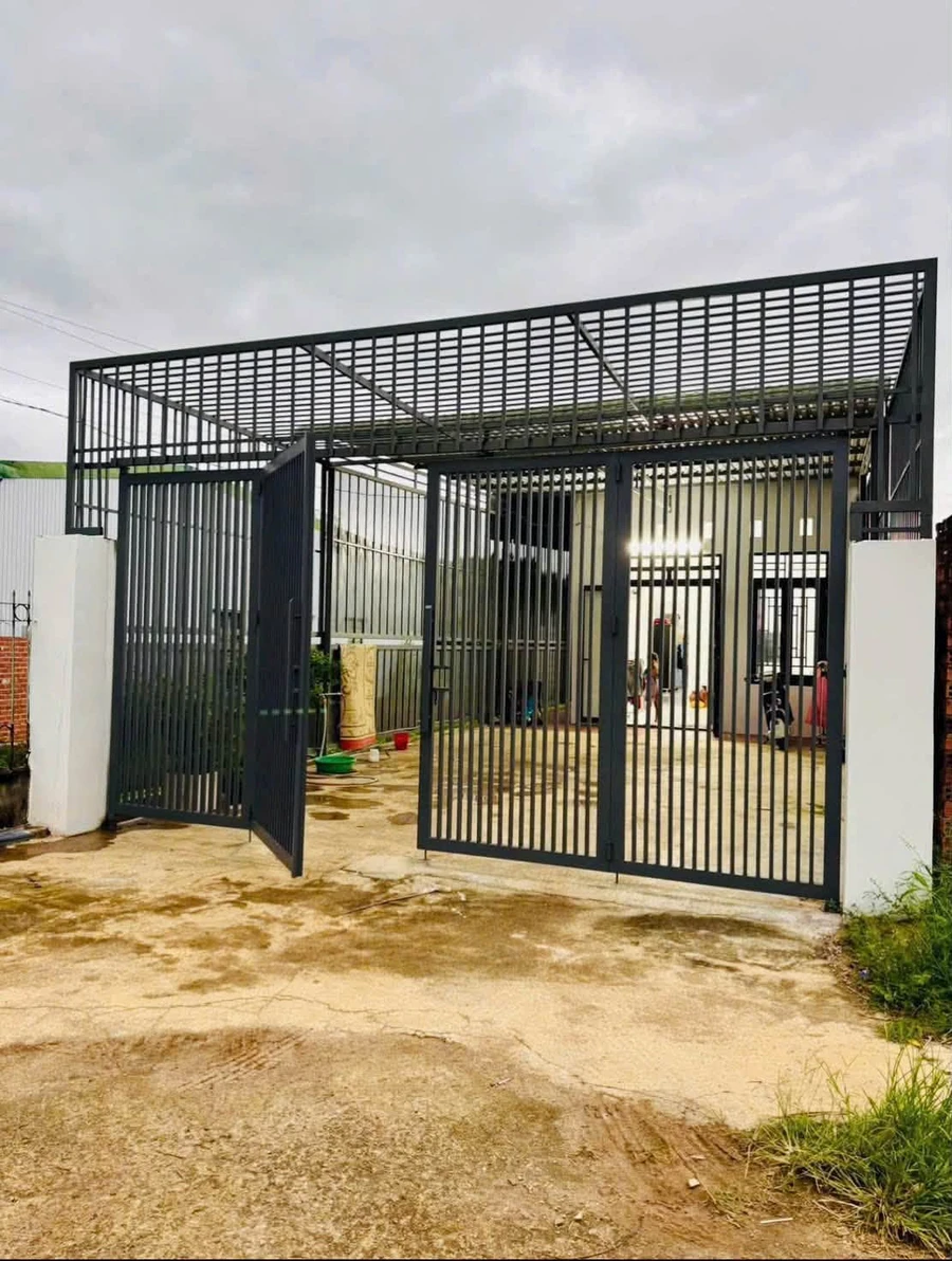 Bán nhà hẻm Phan Văn Đạt, Buôn Ma Thuột 2PN, 1 tỷ 750 triệu - Ảnh 1