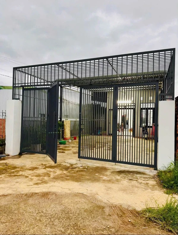 Bán nhà hẻm Phan Văn Đạt, Buôn Ma Thuột 2PN, 1 tỷ 750 triệu