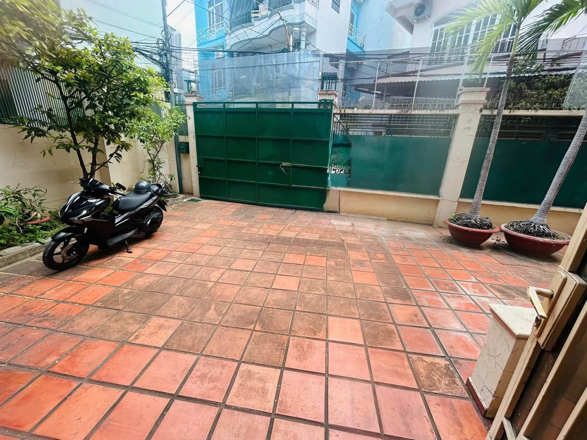 Cho thuê biệt thự sân vườn 198m² Nha Trang 21 triệu/tháng - Ảnh thu nhỏ 2