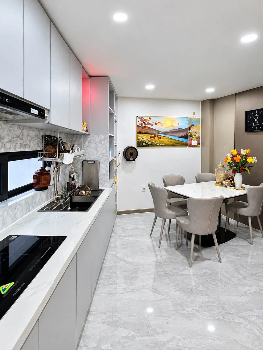 Nhà bán full nội thất 5 tầng 4 PN 53 m2, Phan Văn Chiêu - Ảnh thu nhỏ 4
