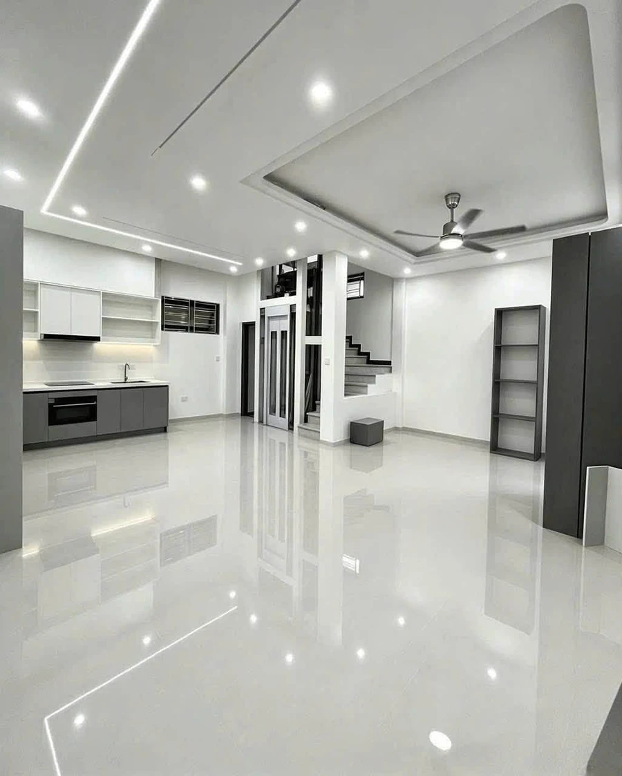 Bán nhà 4 tầng 4 PN 60m² Chợ Hàng - Ảnh thu nhỏ 4