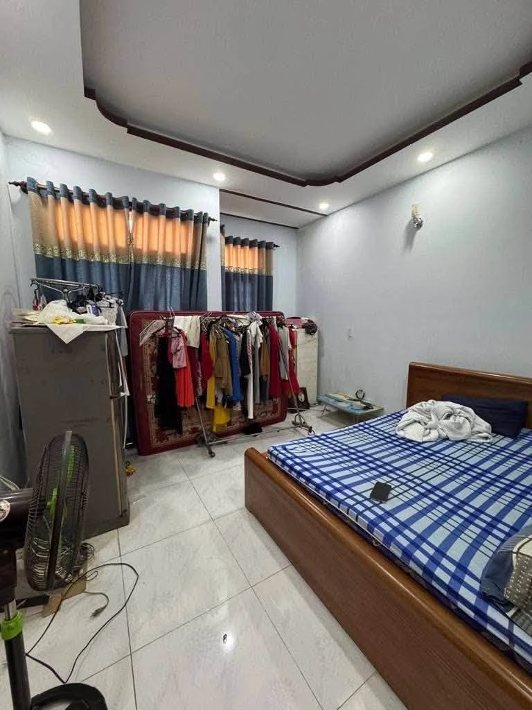 Bán nhà 2 mặt tiền 86m² Lê Văn Việt Thủ Đức 5 tỷ - Ảnh thu nhỏ 3