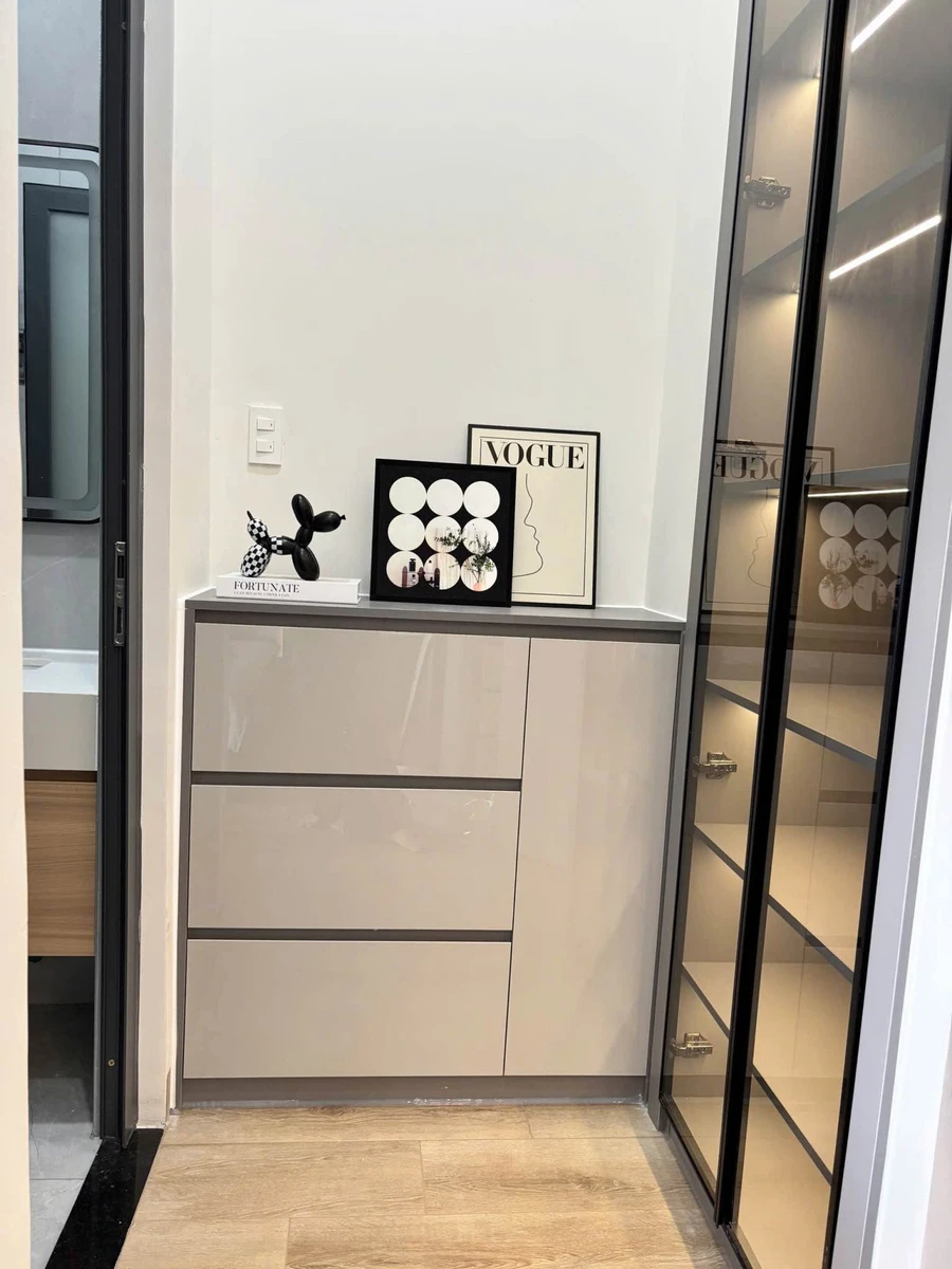 Nhà lầu 3 phòng, 105m2, 2 tỷ 300 triệu, Phường Long Khánh - Ảnh thu nhỏ 3