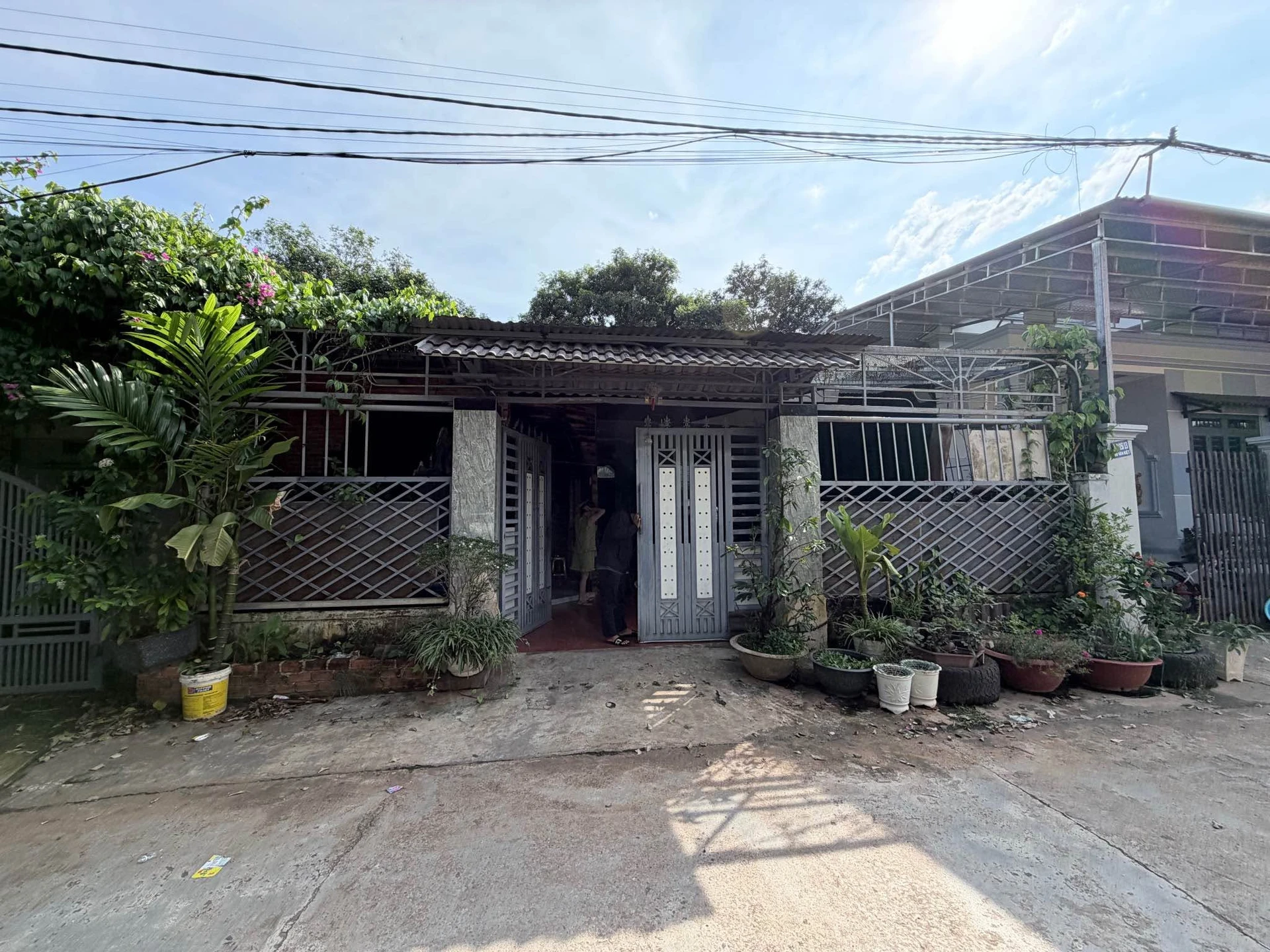 Bán nhà hẻm Hoàng Hữu Nam 3 PN 210m² giá 3 tỷ - Ảnh 1