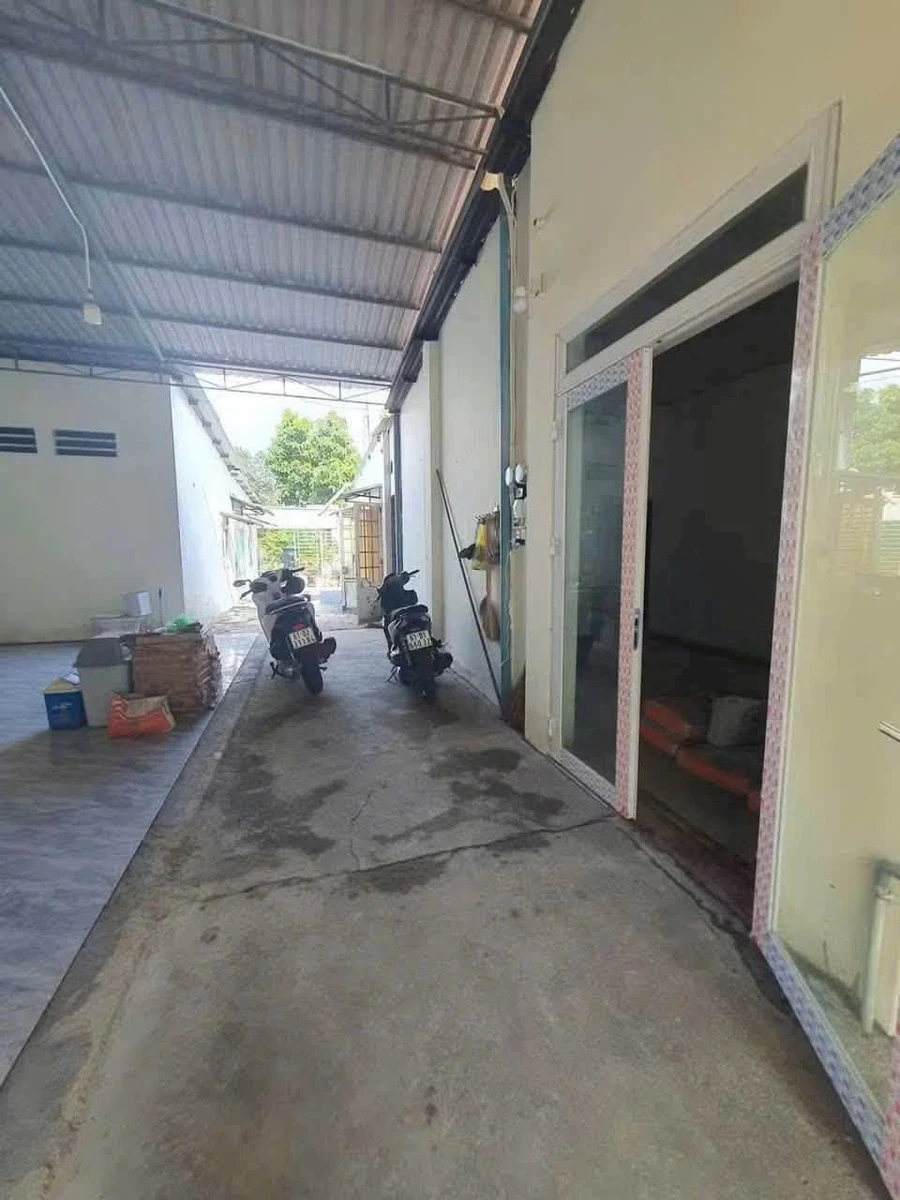 Cho thuê nhà 90m² 3 phòng ngủ Dĩ An 6 triệu/tháng - Ảnh 1
