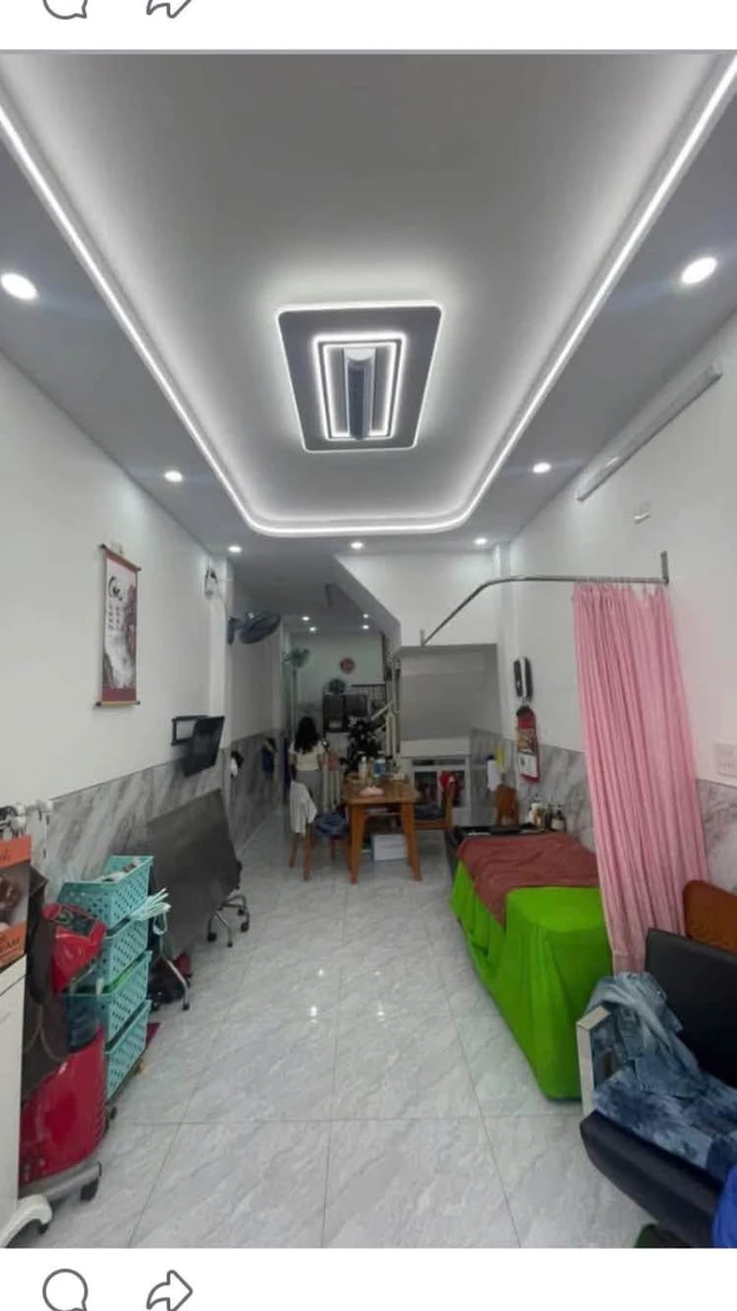 Bán nhà mặt tiền Bà Triệu, Quy Nhơn, 135m2, 2 phòng ngủ - Ảnh thu nhỏ 2