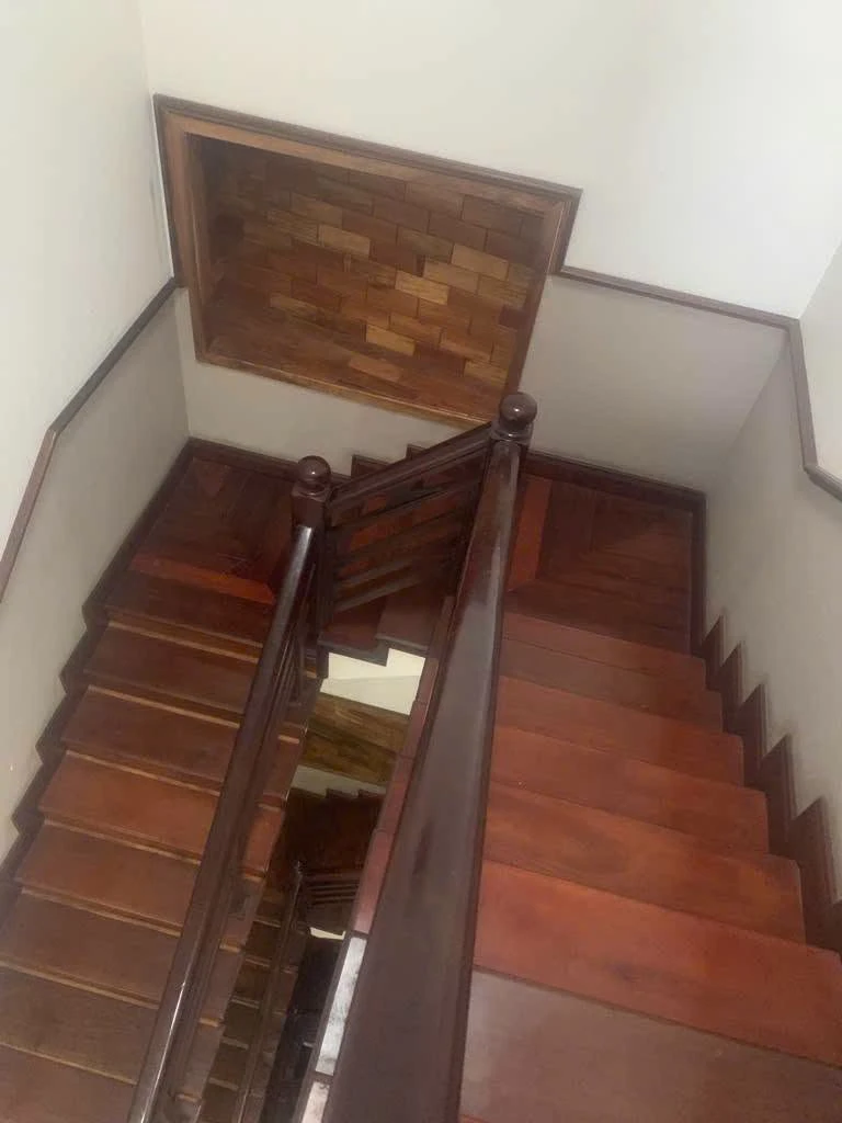 Bán biệt thự gỗ quý 5 tầng mặt tiền ĐT743C lô góc 212m2 gần Vincom Ngã Tư 550 - Ảnh thu nhỏ 4