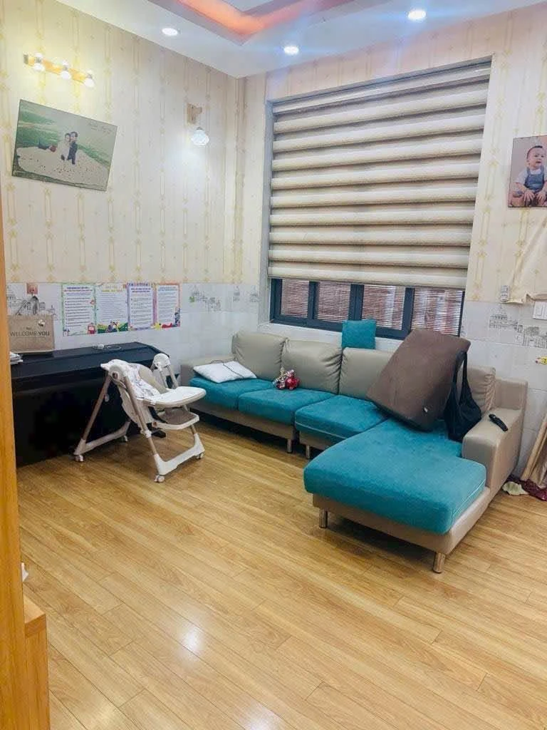 Bán nhà 3 tầng 80m2 Đinh Phong Phú Quận 9 - Ảnh thu nhỏ 2