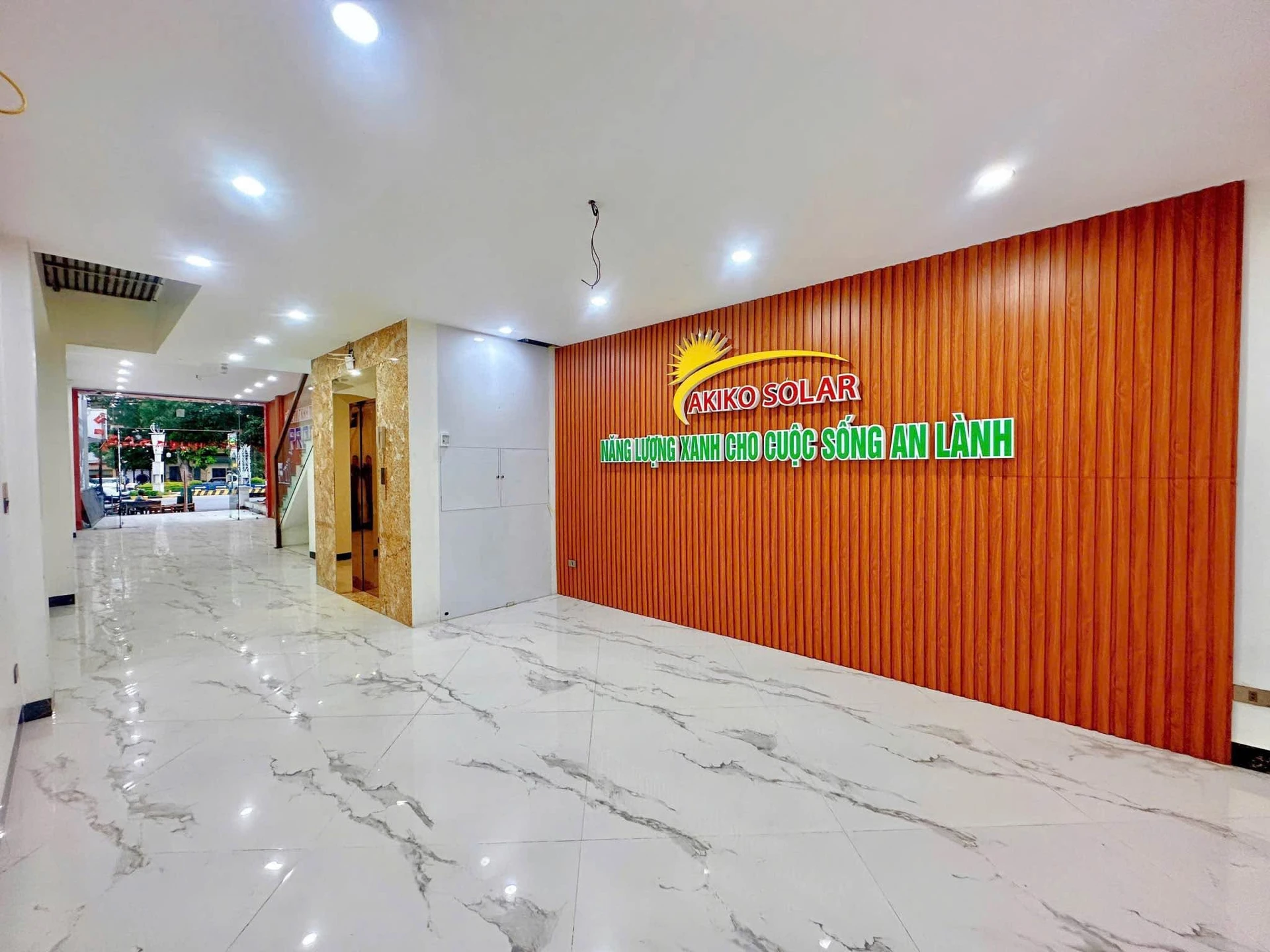 Nhà 6 tầng thang máy 85m² mặt Lê Lợi, Đông Hương 10,5 tỷ - Ảnh 1