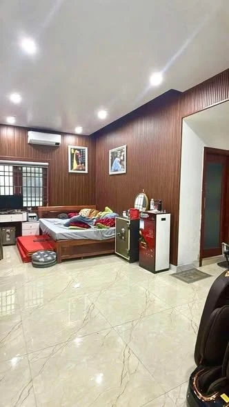 Bán nhà 4 tầng 70m² 5PN gần biển Nguyễn Tất Thành, Đà Nẵng giá 5,95 tỷ - Ảnh thu nhỏ 3