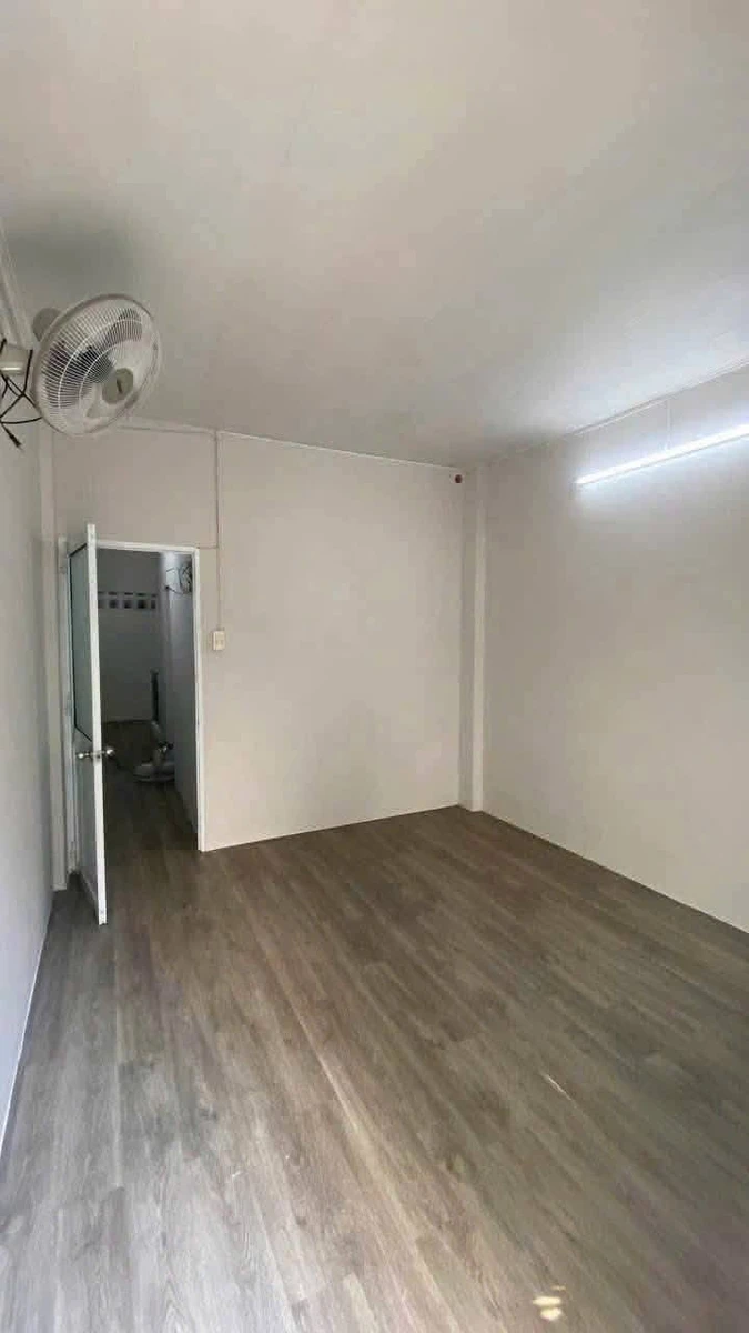 Cho thuê nhà nguyên căn Quận 10, 2PN, 35m², 13 triệu/tháng - Ảnh thu nhỏ 4