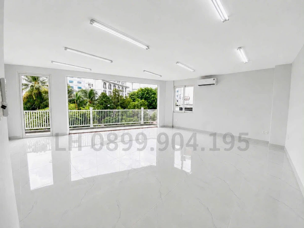 Cho thuê nhà mặt tiền 9x7m, 4 tầng trống khu sân bay Tân Sơn Nhất, 4 triệu/tháng - Ảnh thu nhỏ 3
