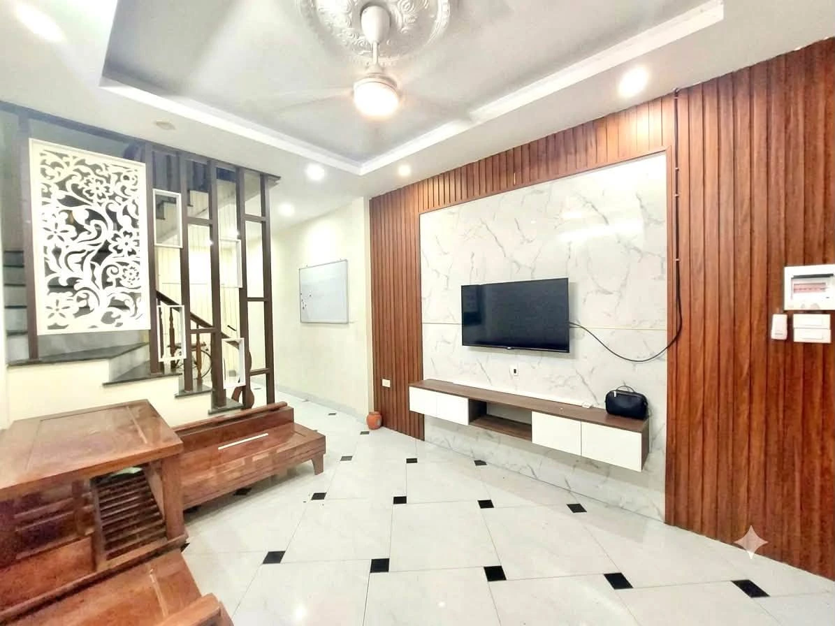 Nhà 4 tỷ, 33m², 3 phòng ngủ, Trịnh Văn Bô - Ảnh thu nhỏ 2