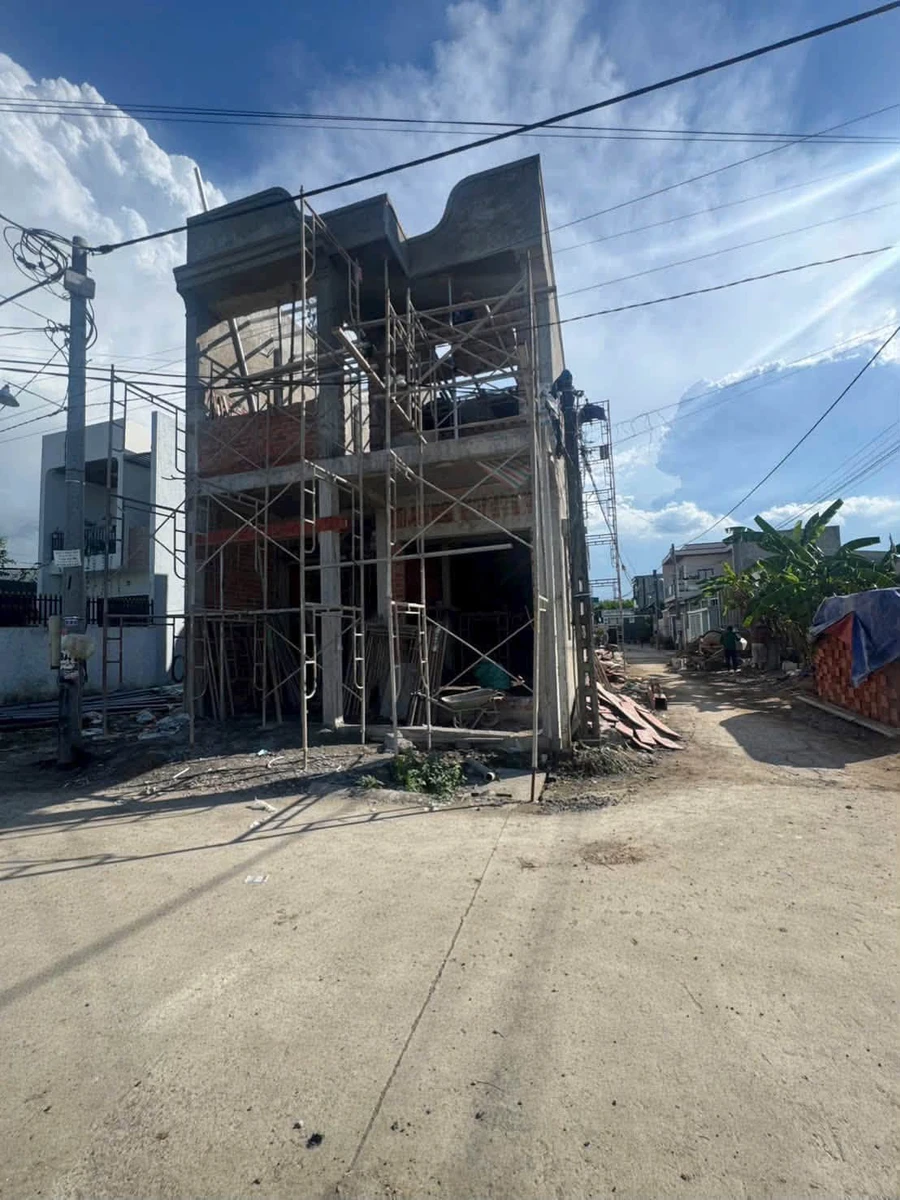Nhà góc 2 mặt tiền 144m² 3PN Hương Lộ 7, Bình Dương - Ảnh thu nhỏ 4