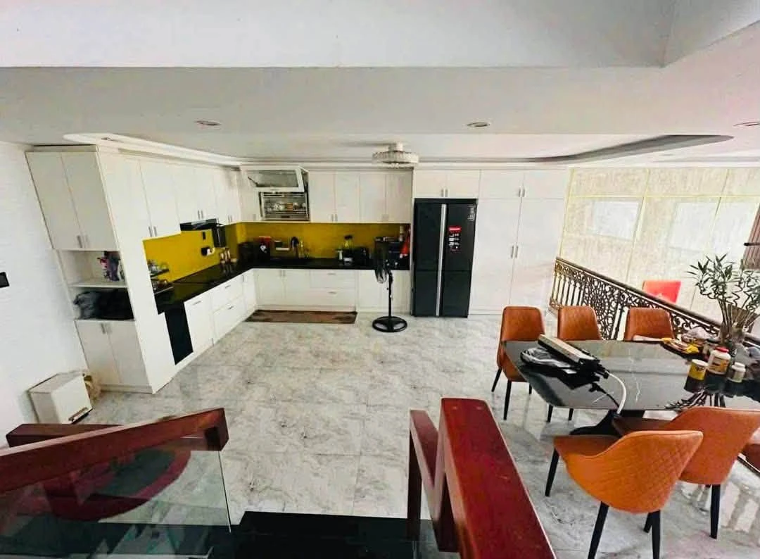 Bán nhà mặt tiền Hoàng Văn Thụ 60m2, 4 phòng ngủ, 8 tỷ - Ảnh thu nhỏ 2