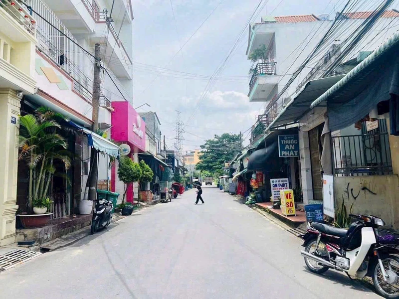 Bán dãy trọ Phường Long Bình, 4,3x24m, 3 tỷ, Đồng Nai
