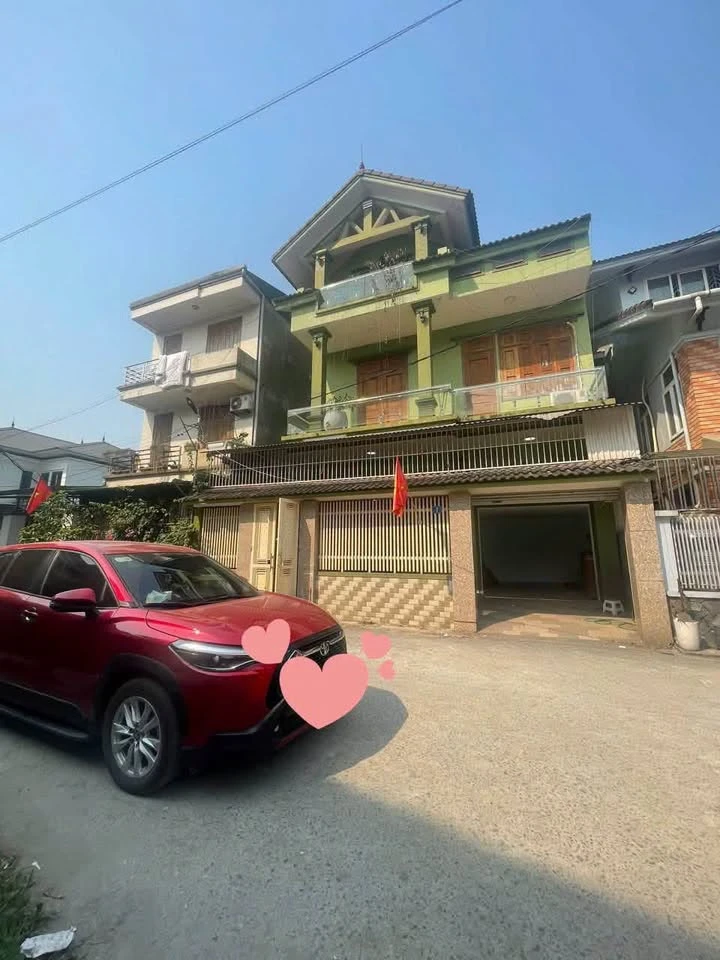 Bán nhà 3 tầng 134,7m² Nghi Phú, TP. Vinh - Ảnh 1